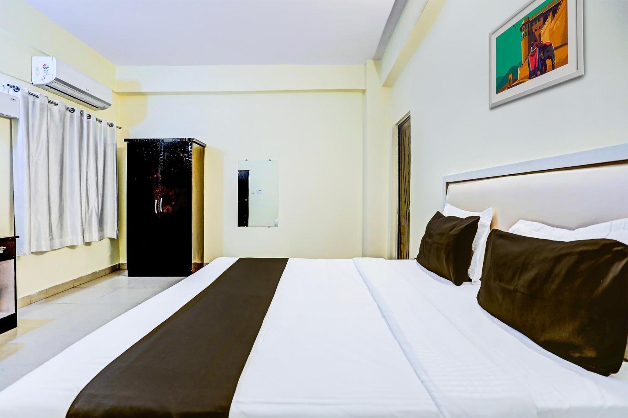 Super Hotel O Hyderabad Gate Iit Bhu Kakarmatha Ngoại thất bức ảnh